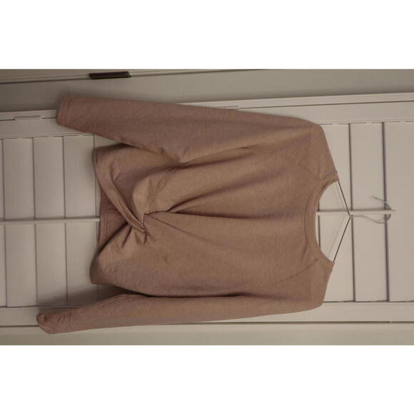 Lululemon Sweaters - Lululemon Tuck & Gather Pullover in Heathered Mod Faint Coral size 6